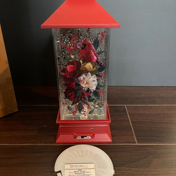 Vintage Ganz cardinal floral light post snow globe. Battery operated. - Picture 7 of 7